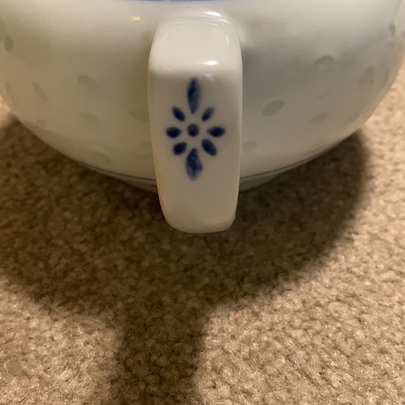 Vintage Teapot - Picture 5 of 8